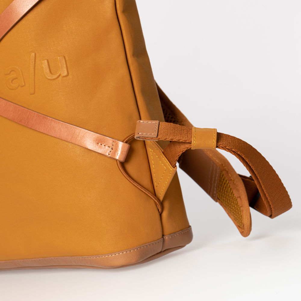 aunts & uncles Japan Yokohama Rolltop Rucksack mit 13" Notebookfach butterscotch aunts & uncles Japan Yokohama Rolltop Rucksack mit 13" Notebookfach butterscotch