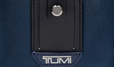 Tumi Alpha Bravo Classified Hüfttasche + GRATIS HOTELGUTSCHEIN Navy