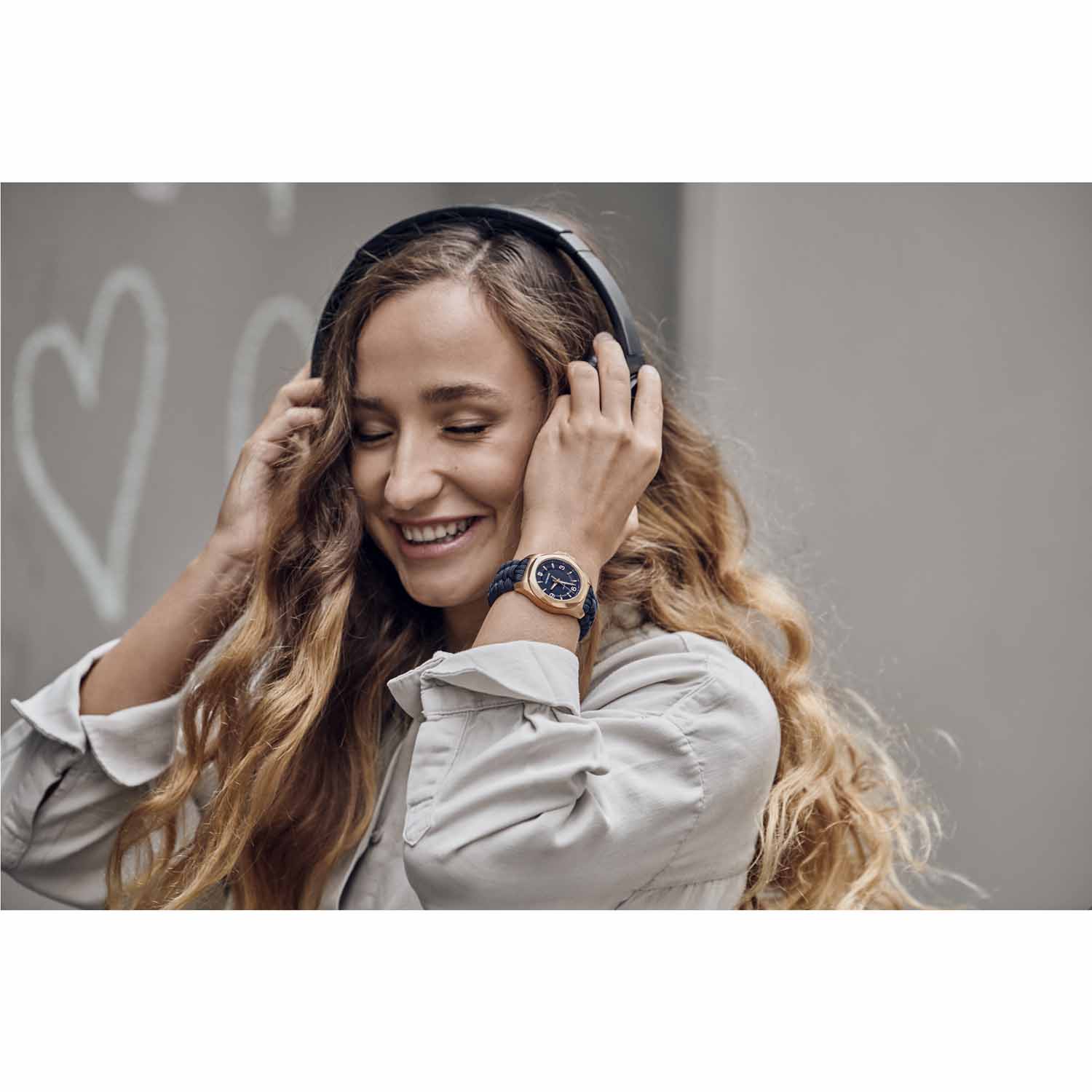 Victorinox I.N.O.X. V 37mm Damenuhr, 241955 Roségold-Blau Victorinox I.N.O.X. V 37mm Damenuhr, 241955 Roségold-Blau