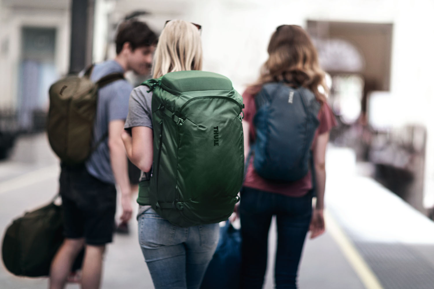 THULE Landmark Travel Pack 60L Womens Fit-Reiserucksack