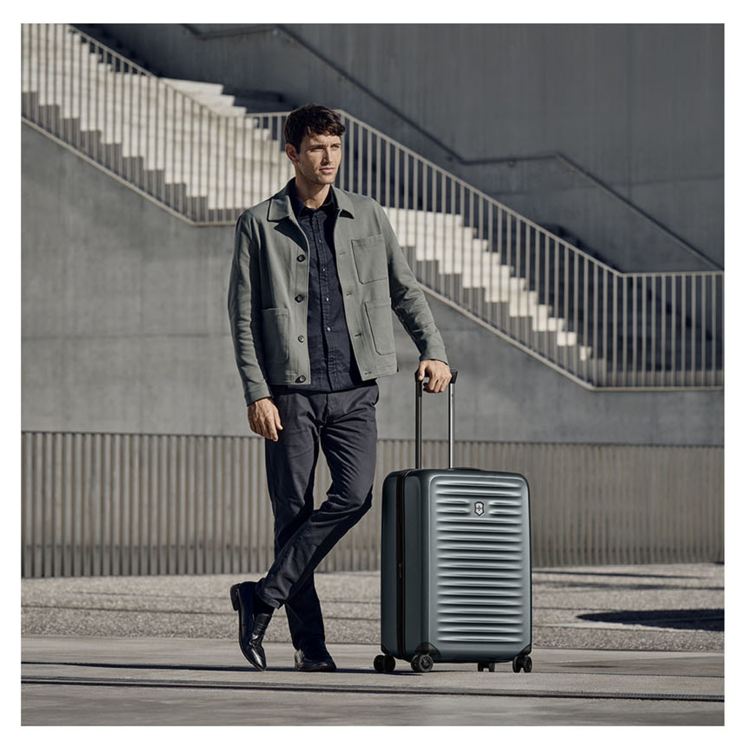 Victorinox Airox Advanced Medium Case erweiterbar Storm