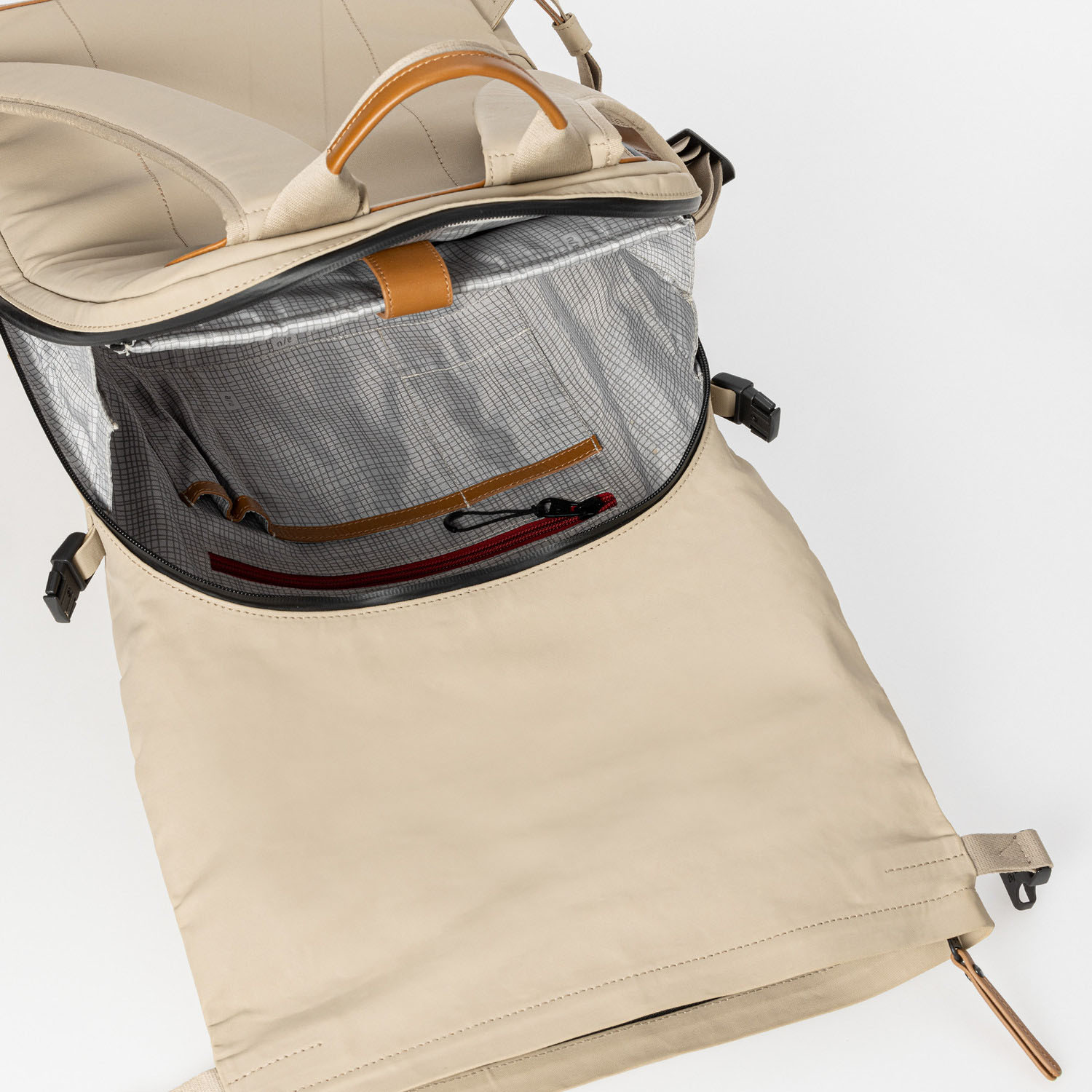 aunts & uncles Japan Fukui Rolltop Rucksack mit 15" Notebookfach nomad aunts & uncles Japan Fukui Rolltop Rucksack mit 15" Notebookfach nomad