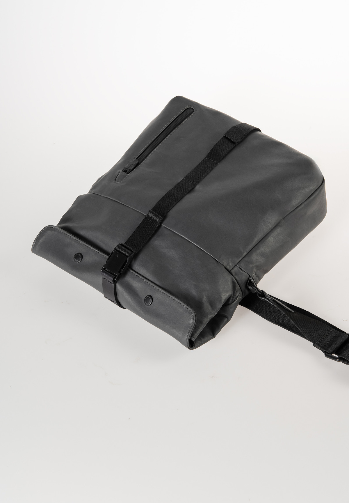 aunts & uncles Japan RE Seki Rolltoptasche volcanic ash aunts & uncles Japan RE Seki Rolltoptasche volcanic ash