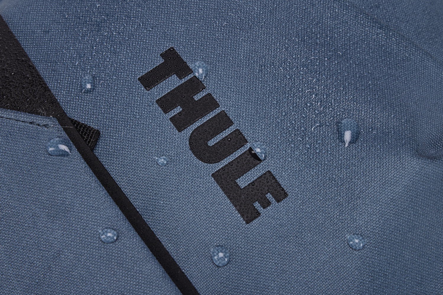 THULE Aion Handgepäck-Rollkoffer 4W Dark Slate