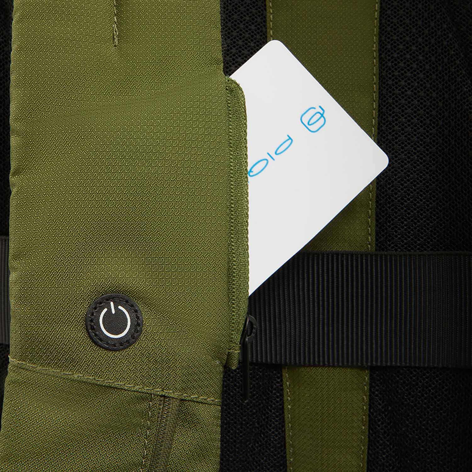 Piquadro Arne Bike Rolltop-Rucksack 15,6" Laptopfach und mit LED-Licht Schwarz