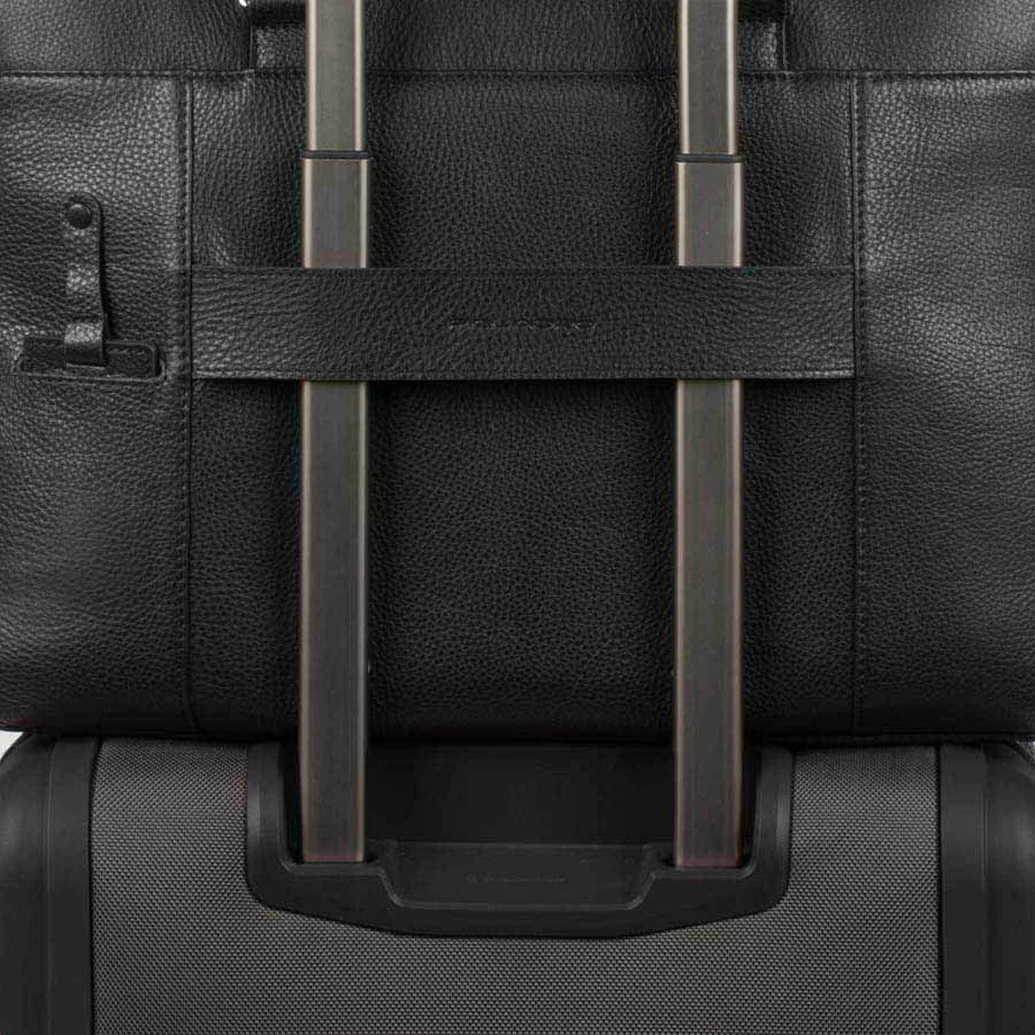 Piquadro Modus Kurzgriff-Laptoptasche 14" mit Tabletfach Schwarz Piquadro Modus Kurzgriff-Laptoptasche 14" mit Tabletfach Schwarz