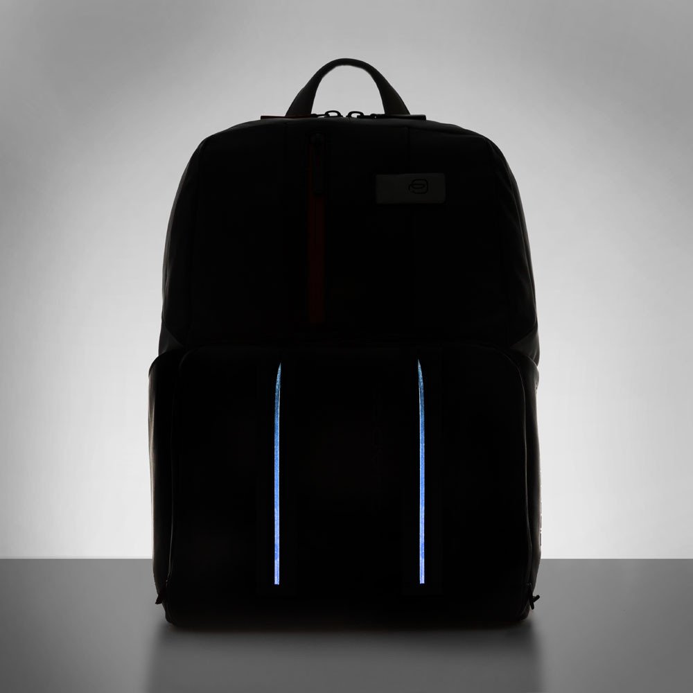 Piquadro Urban Laptoprucksack mit iPad®-Fach, LED-Licht Grau/Schwarz Piquadro Urban Laptoprucksack mit iPad®-Fach, LED-Licht Grau/Schwarz