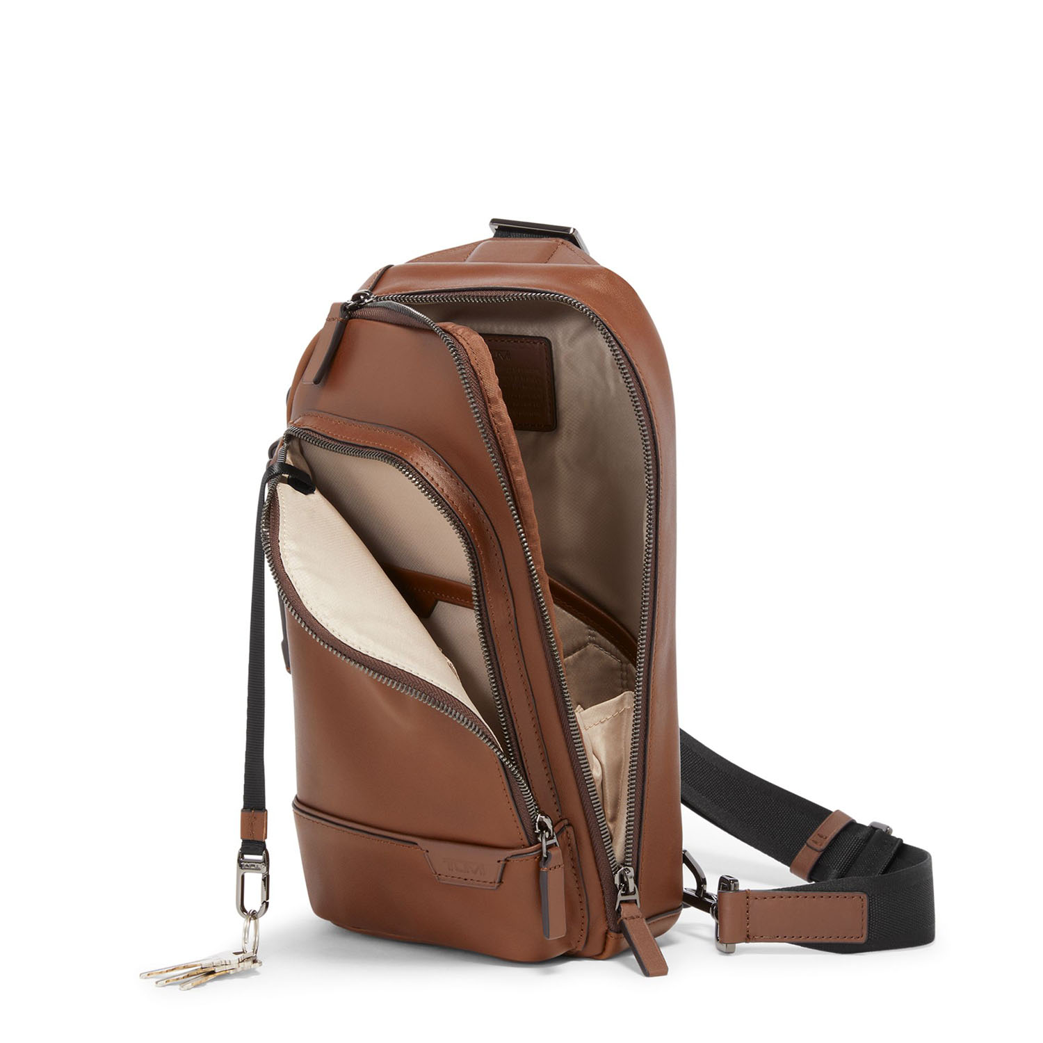 Tumi Harrison Gregory Slingbag aus Leder + GRATIS HOTELGUTSCHEIN Cognac Tumi Harrison Gregory Slingbag aus Leder + GRATIS HOTELGUTSCHEIN Cognac