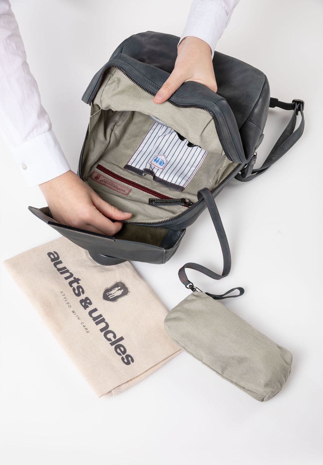 aunts & uncles Grandma's Luxury Club Mrs. Dumpling kompakte Rucksack urban chic aunts & uncles Grandma's Luxury Club Mrs. Dumpling kompakte Rucksack urban chic