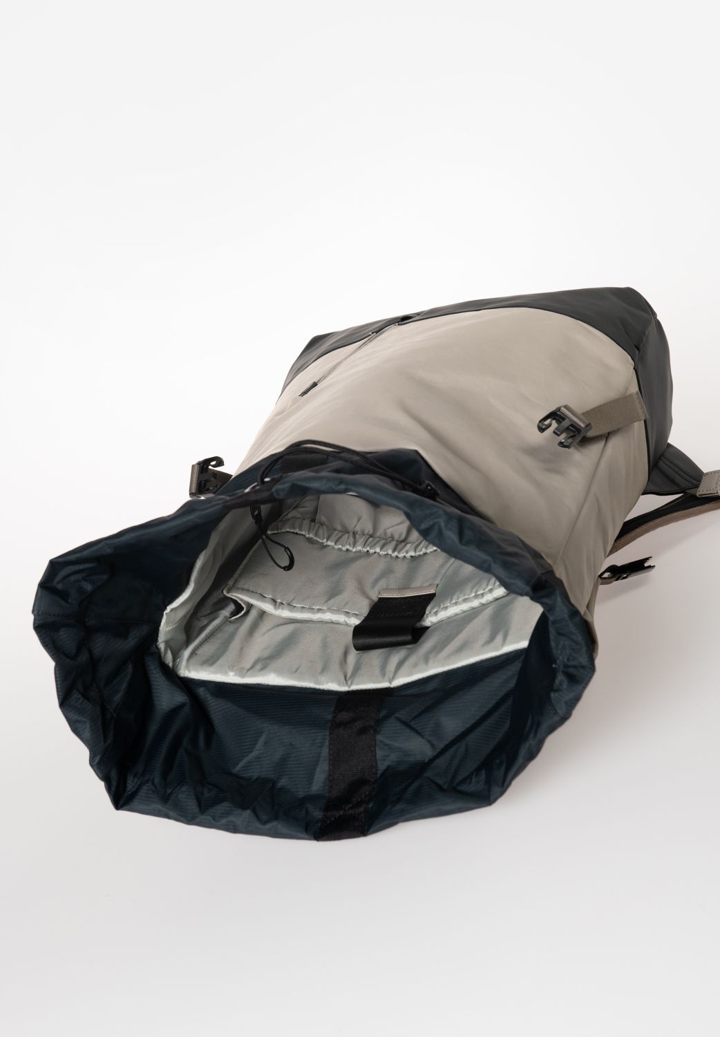 aunts & uncles Japan RE Niyodo Rucksack mit 13" Notebookfach driftwood