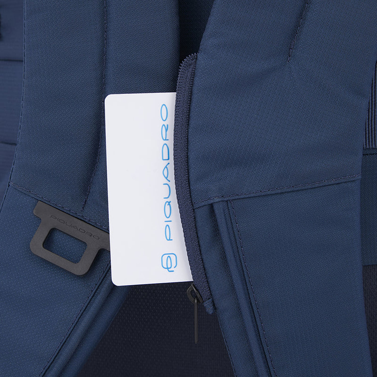 Piquadro Corner 2.0 Roll-Top Laptop-Rucksack 15,6" Blau