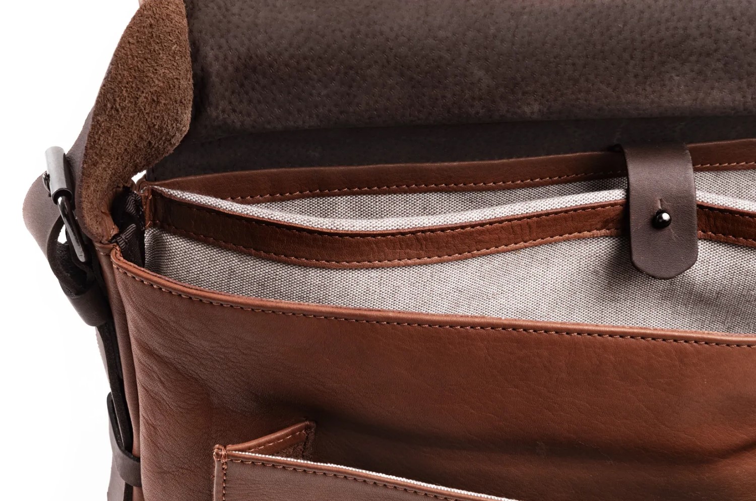 Harold's Lift Notebook Messengerbag cognac Harold's Lift Notebook Messengerbag cognac