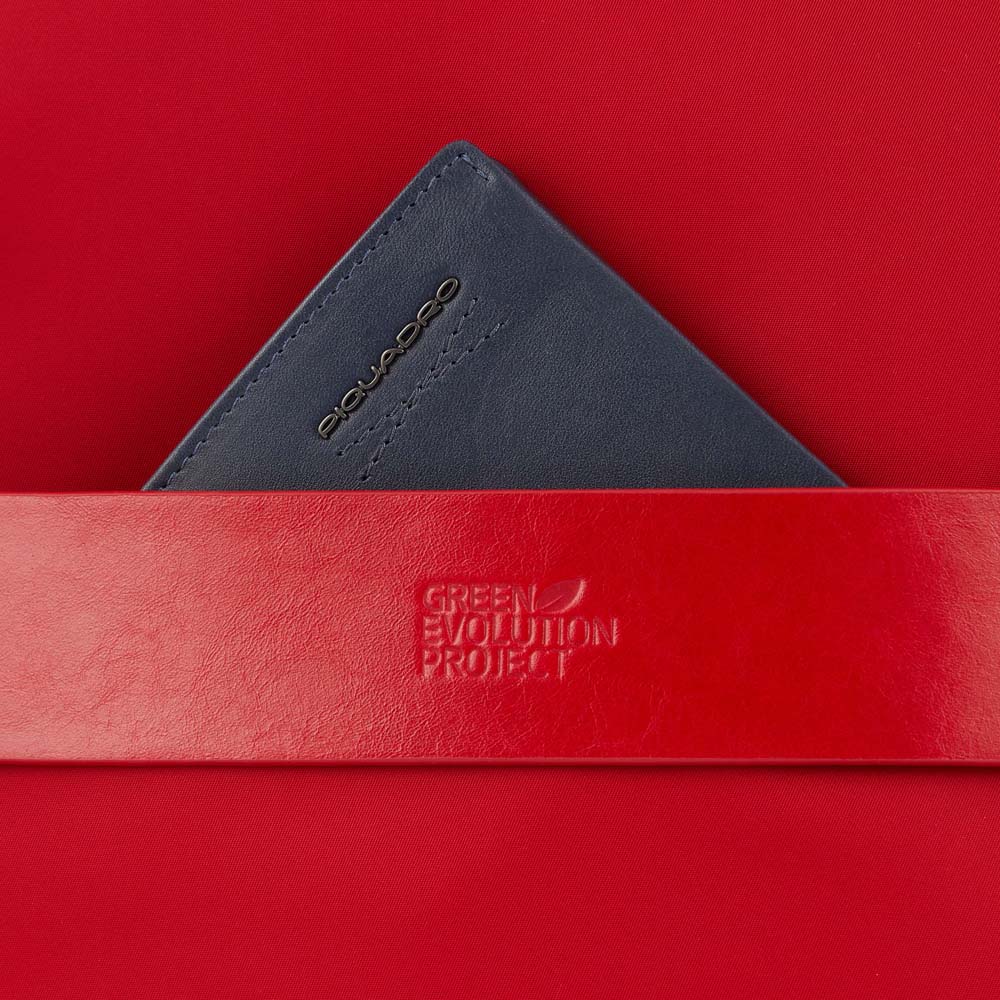 Piquadro PQ-RY Laptoprucksack 13" aus rezykliertem Stoff Rot