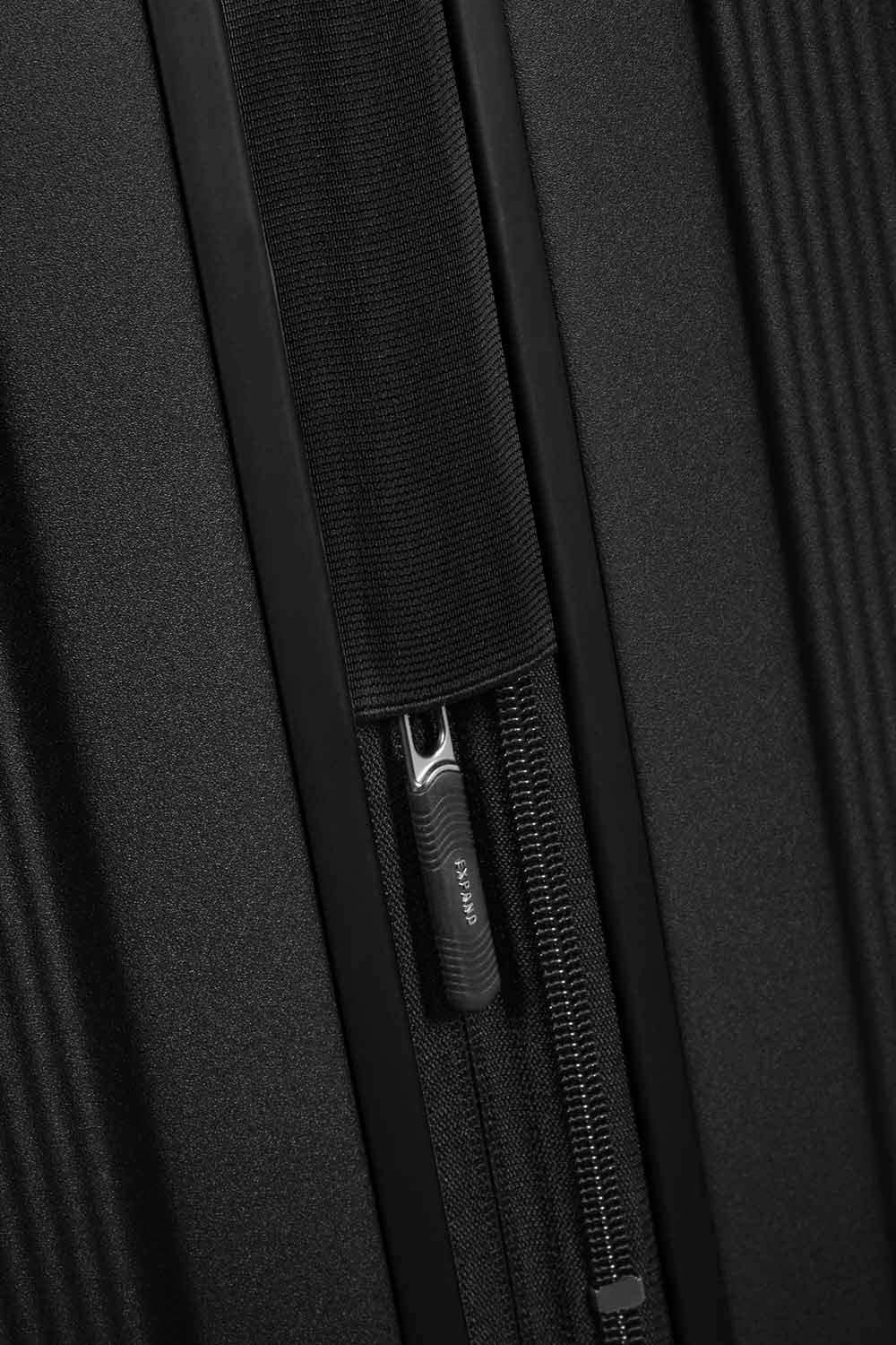 Samsonite Nuon Trolley mit 4 Rollen erweiterbar 75cm + GRATIS HOTELGUTSCHEIN Matt Graphite Samsonite Nuon Trolley mit 4 Rollen erweiterbar 75cm + GRATIS HOTELGUTSCHEIN Matt Graphite