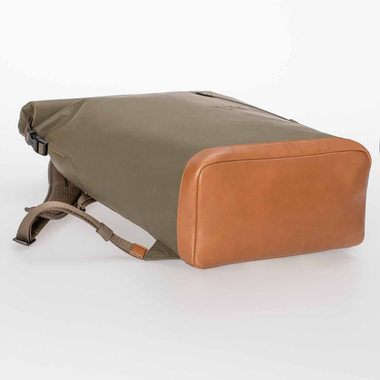 aunts & uncles Japan Matsuyama Rolltop Rucksack mit 16" Notebookfach fallen rock aunts & uncles Japan Matsuyama Rolltop Rucksack mit 16" Notebookfach fallen rock