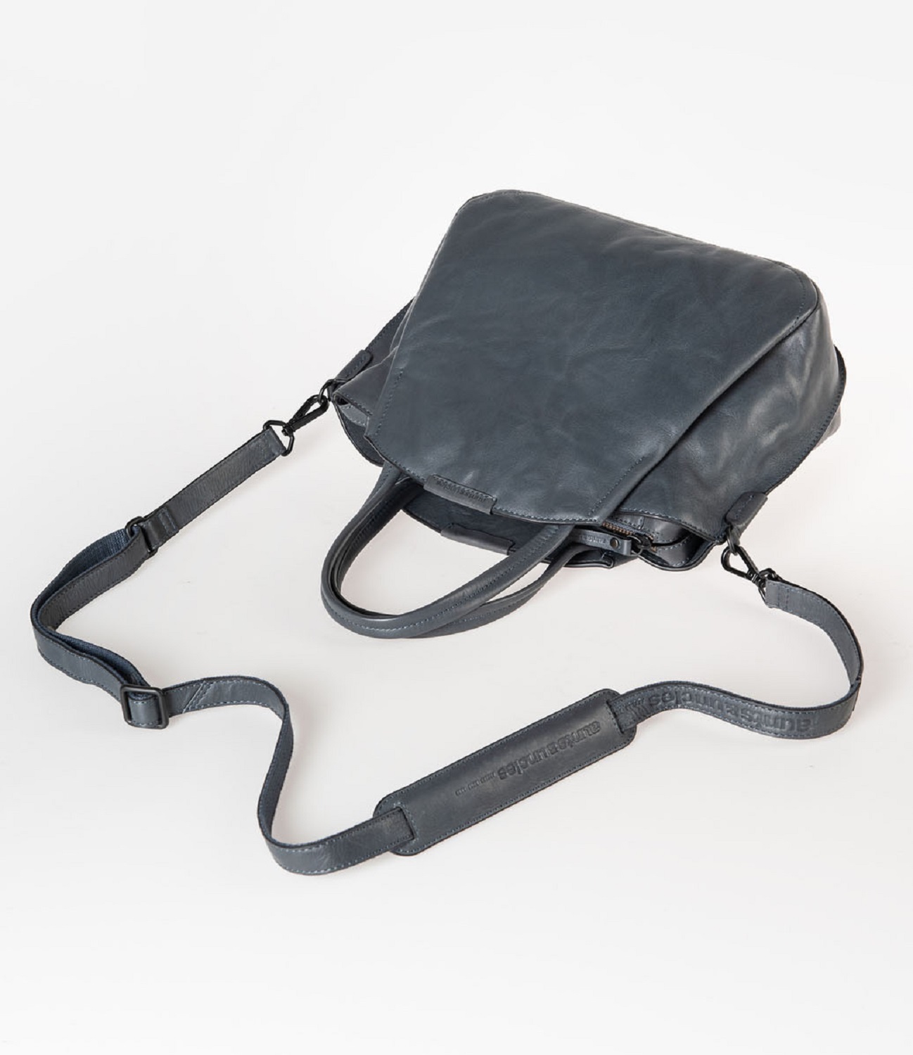 aunts & uncles Grandma's Luxury Club Mrs. Chiffon Pie Wind aunts & uncles Grandma's Luxury Club Mrs. Chiffon Pie Wind