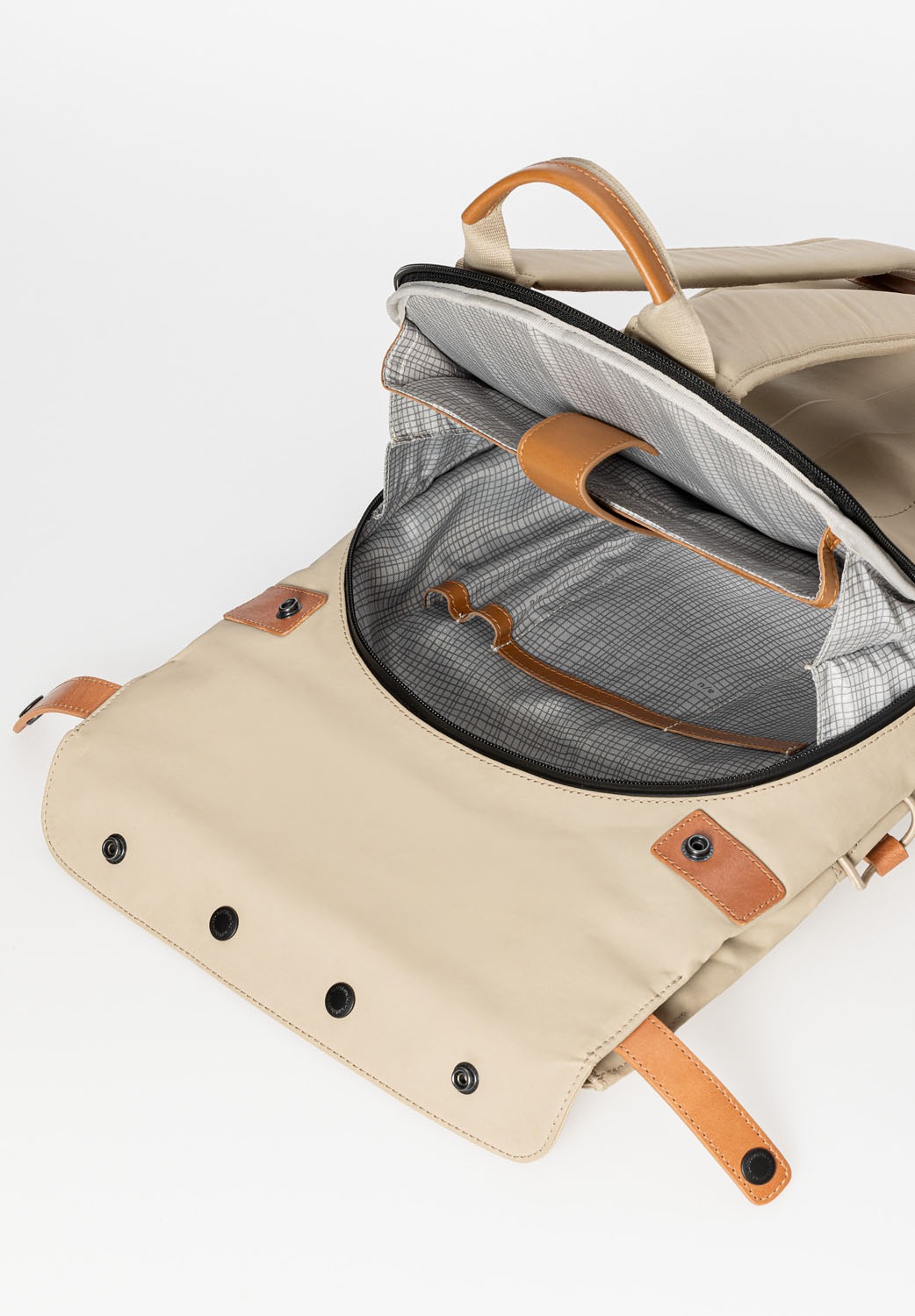 aunts & uncles Japan Yokohama Rolltop Rucksack mit 13" Notebookfach nomad aunts & uncles Japan Yokohama Rolltop Rucksack mit 13" Notebookfach nomad