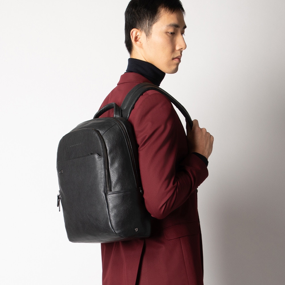 Piquadro Black Square Laptop-Rucksack 14" aus Leder Piquadro Black Square Laptop-Rucksack 14" aus Leder