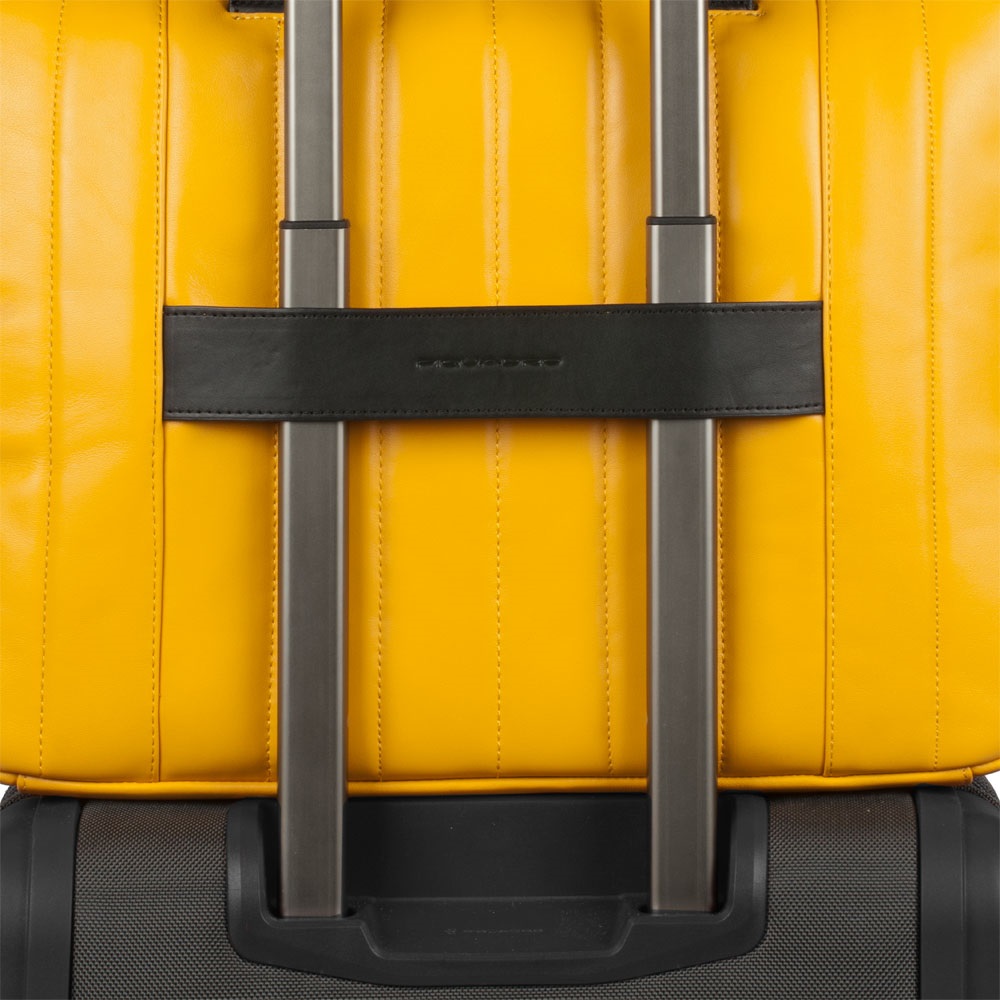 Piquadro Spock Erweiterbare Laptoptasche mit gepolstertem iPad -Fach schwarz