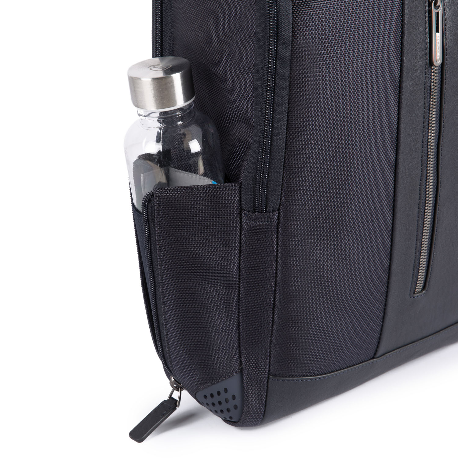 Piquadro Brief Laptoprucksack mit iPad-Fach und Diebstahlsicherung Piquadro Brief Laptoprucksack mit iPad-Fach und Diebstahlsicherung