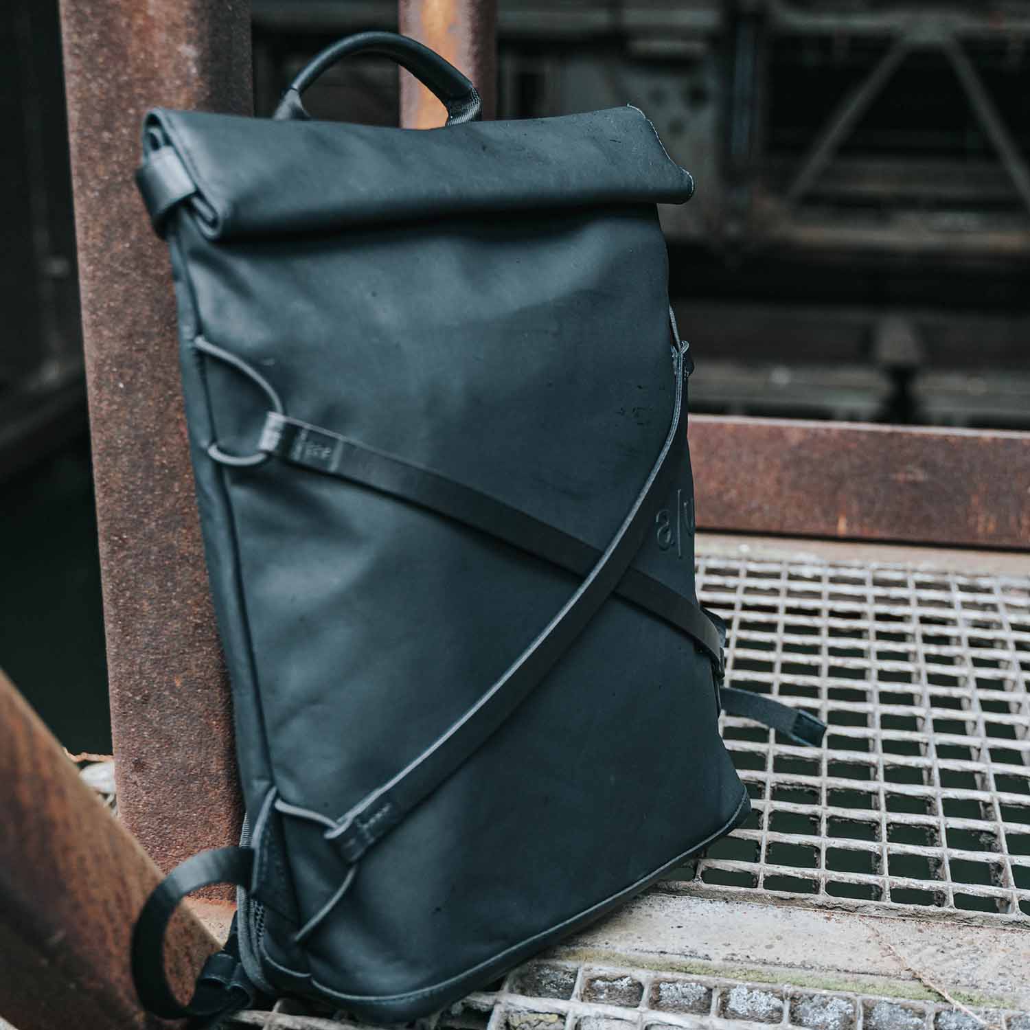 aunts & uncles Japan Yokohama Rolltop Rucksack mit 13" Notebookfach black aunts & uncles Japan Yokohama Rolltop Rucksack mit 13" Notebookfach black