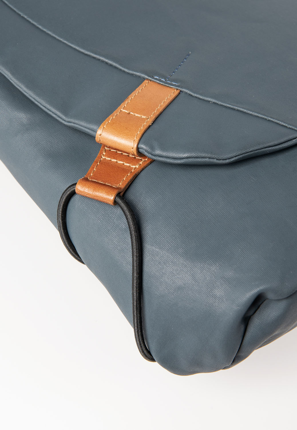 aunts & uncles Japan Matsumoto Messenger Bag cosmic void aunts & uncles Japan Matsumoto Messenger Bag cosmic void