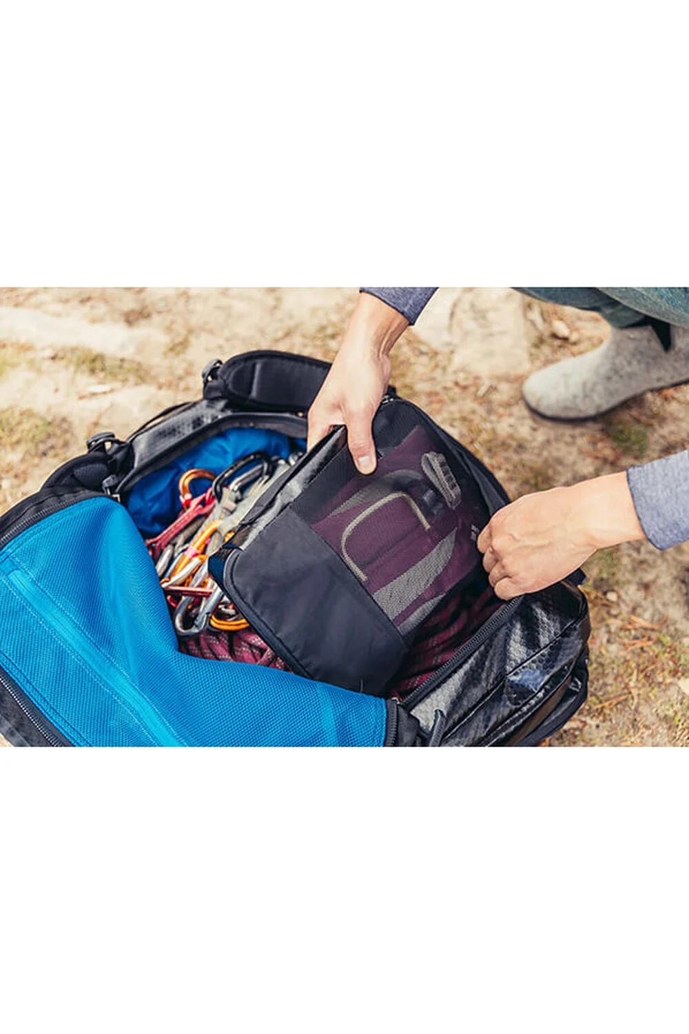 Gregory ALPACA 40 Liter Reisetasche Obsidian Black Gregory ALPACA 40 Liter Reisetasche Obsidian Black