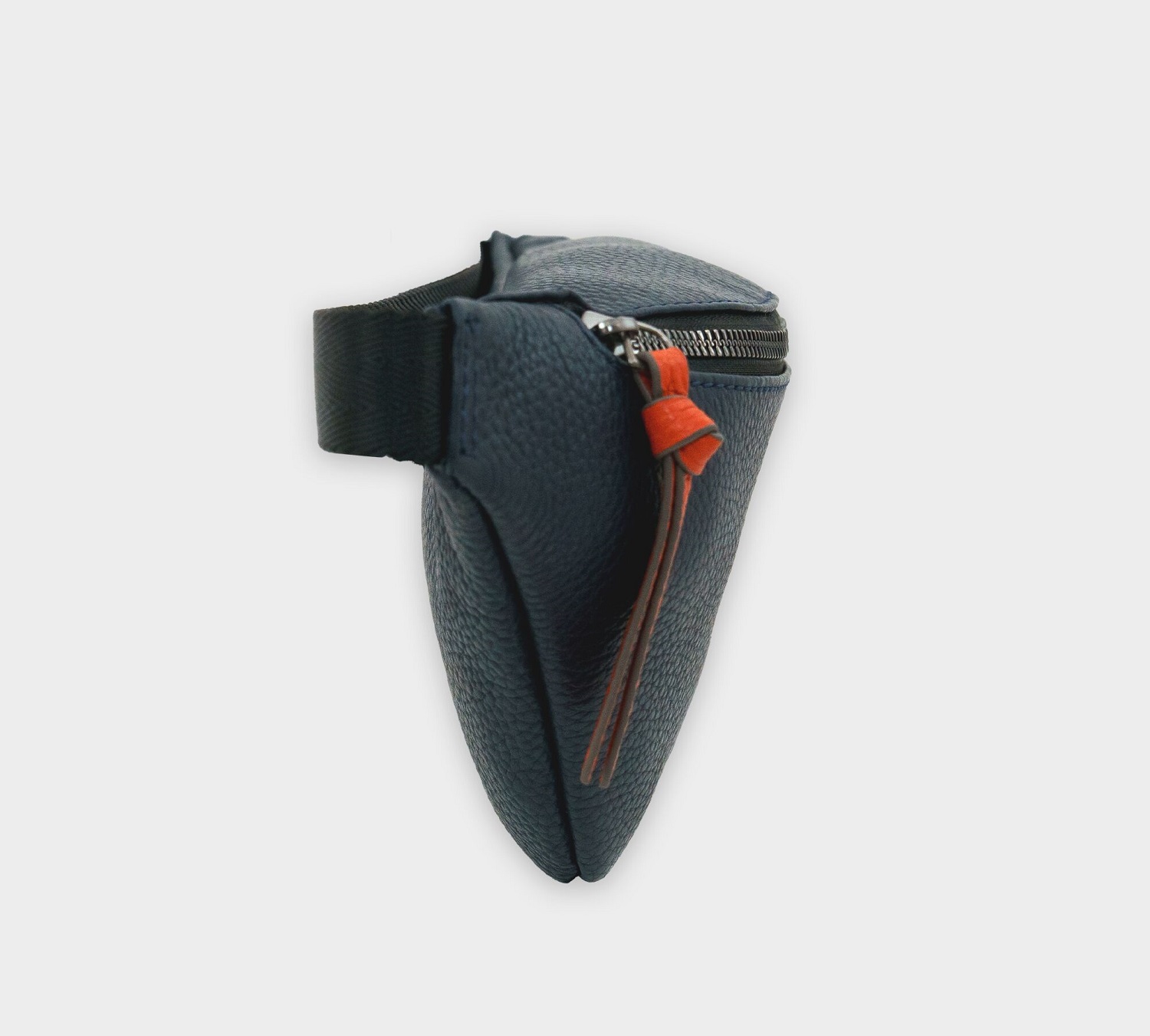 Braun Büffel Novara Cross Body Bag S dunkelblau Braun Büffel Novara Cross Body Bag S dunkelblau