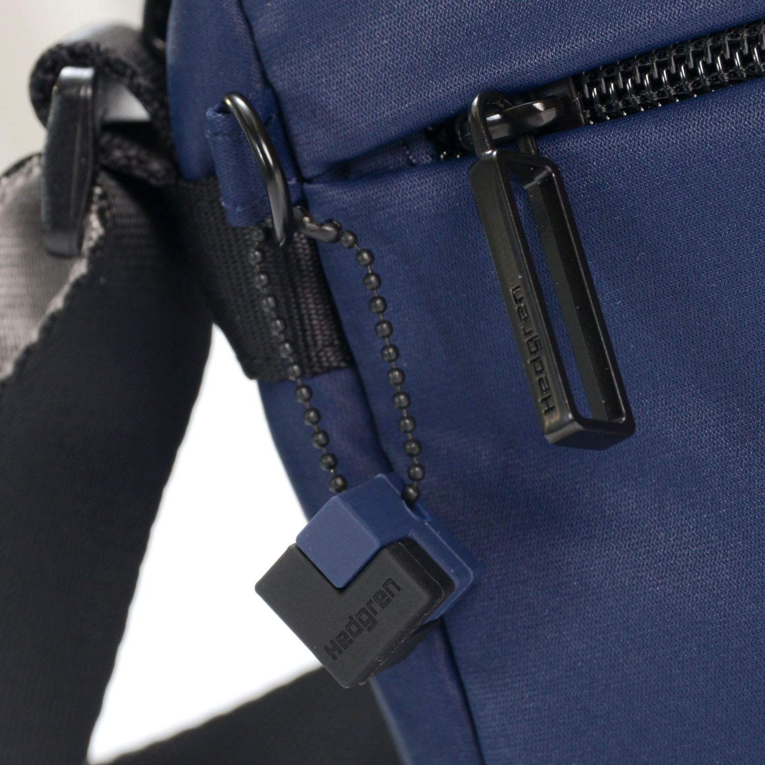 Hedgren Nova NEUTRON Kleine Crossover-Tasche Halo Blue Hedgren Nova NEUTRON Kleine Crossover-Tasche Halo Blue