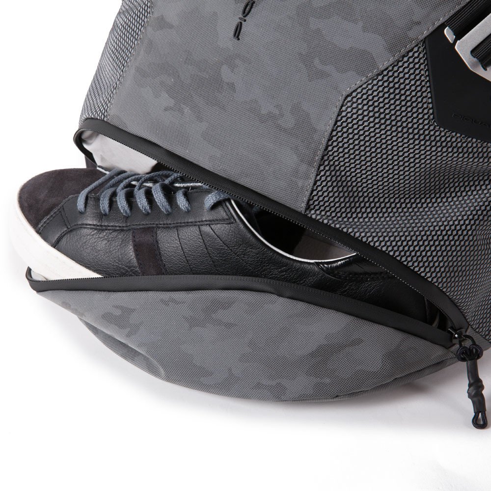 Piquadro PQ-Modular Laptoprucksack 15,6" aus rezykliertem antiviralen Stoff Camo Grigio