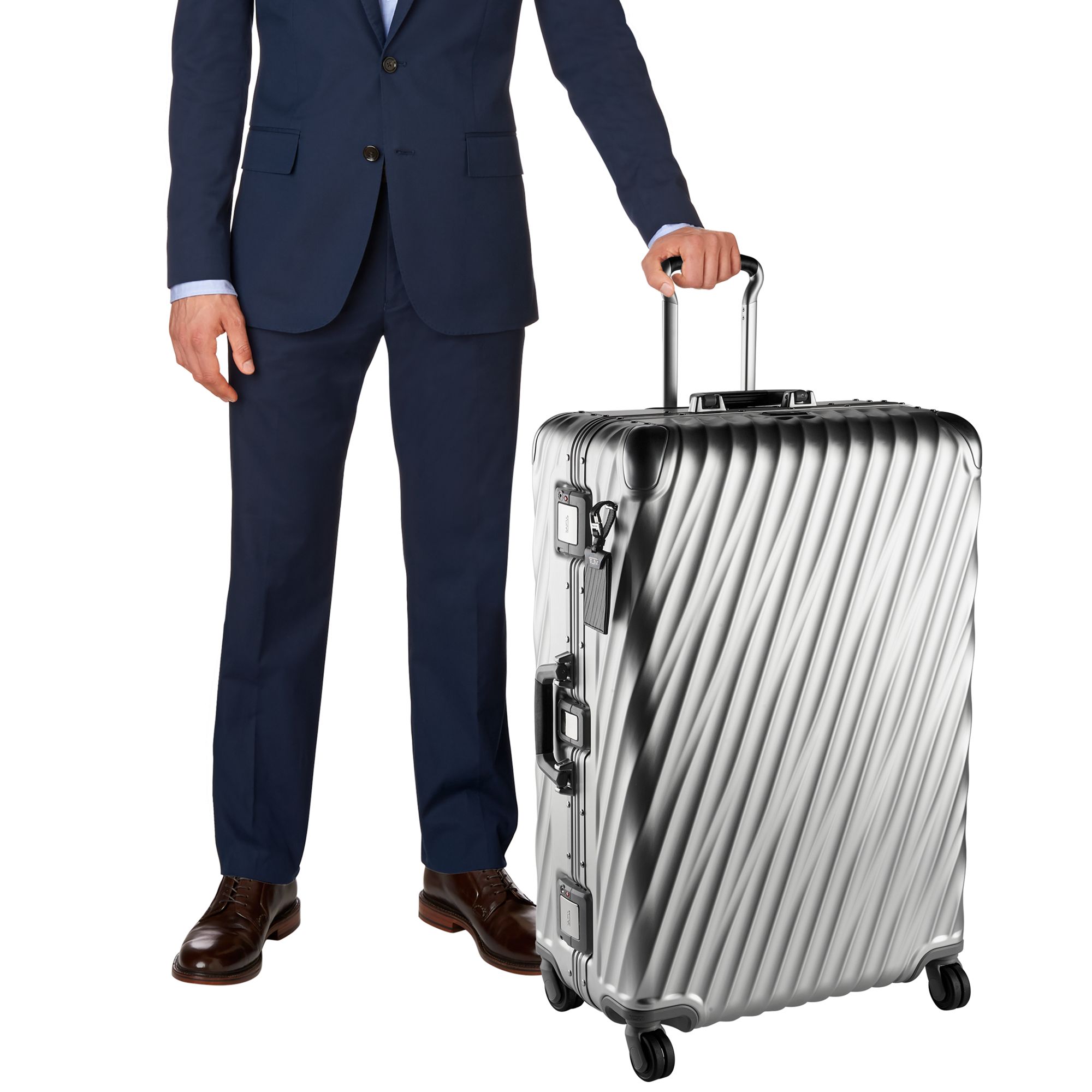 Tumi 19 Degree Aluminium Aufgabekoffer für längere Reisen 77,5 cm + Gratis Hotelgutschein Matte black