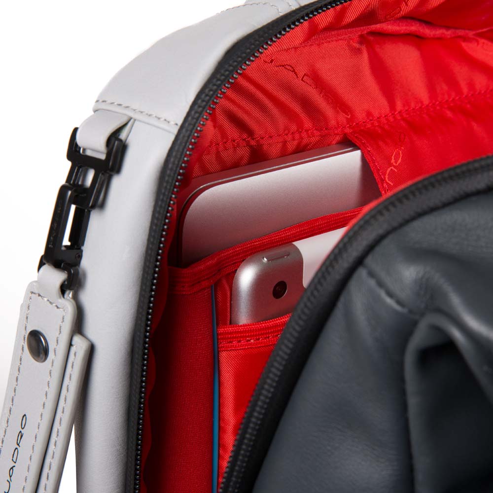 Piquadro Urban Laptoprucksack mit iPad®12,9" -Fach, RFID-Blocker grey/black Piquadro Urban Laptoprucksack mit iPad®12,9" -Fach, RFID-Blocker grey/black