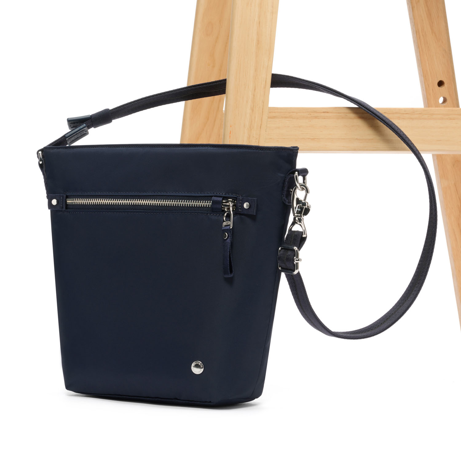 pacsafe W Anti-Theft Crossbody Navy