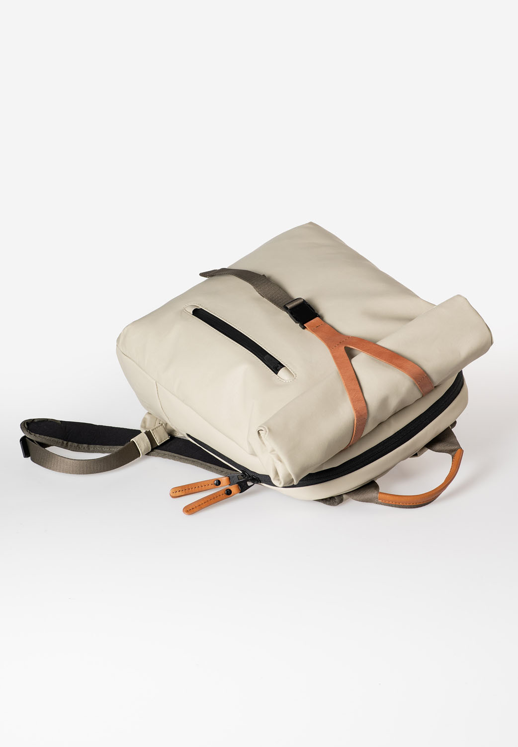 aunts & uncles Japan RE Yabe Rolltop-Rucksack mit 13" Notebookfach Dust