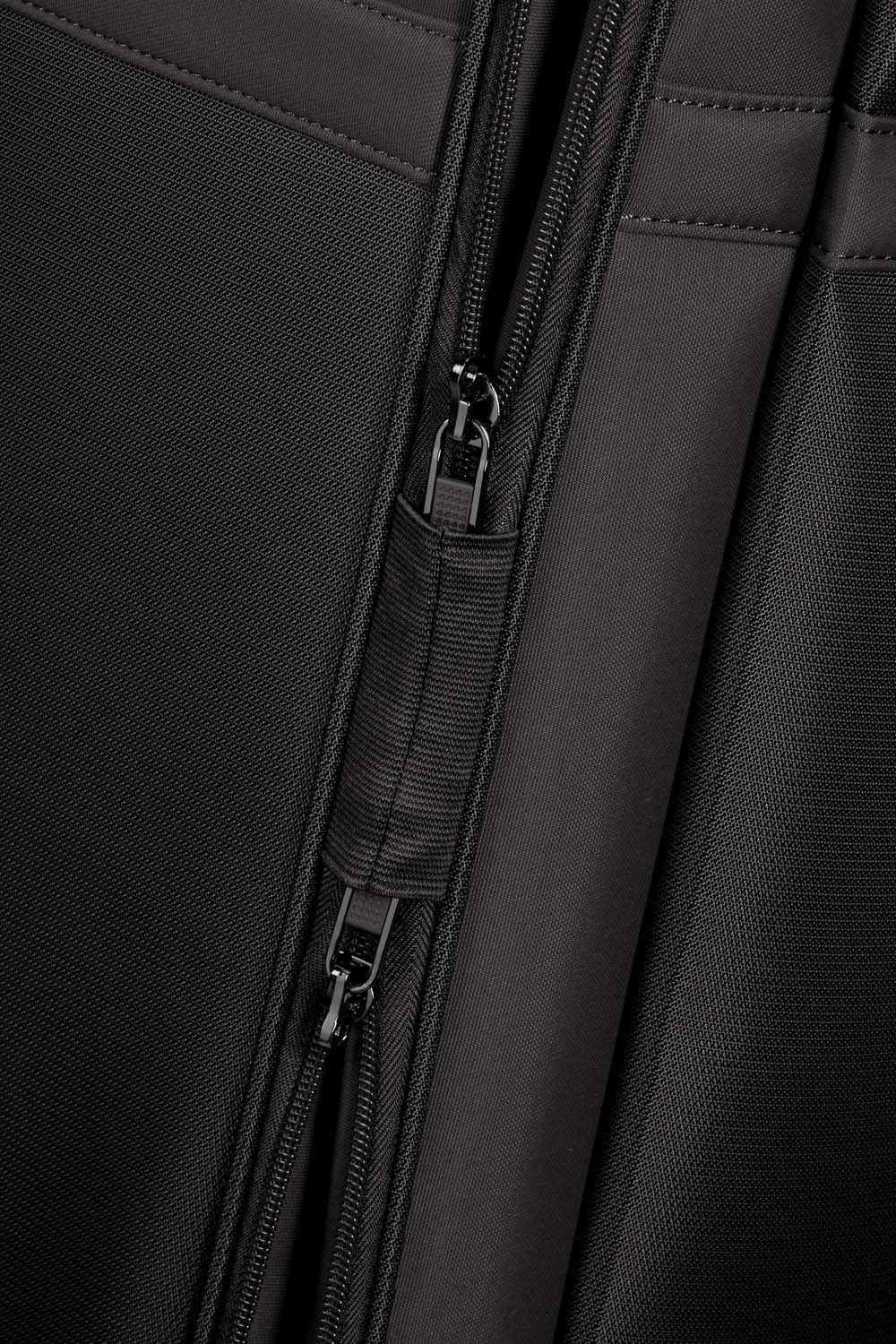 Samsonite Airea Trolley mit 4 Rollen 67cm erweiterbar Schwarz Samsonite Airea Trolley mit 4 Rollen 67cm erweiterbar Schwarz