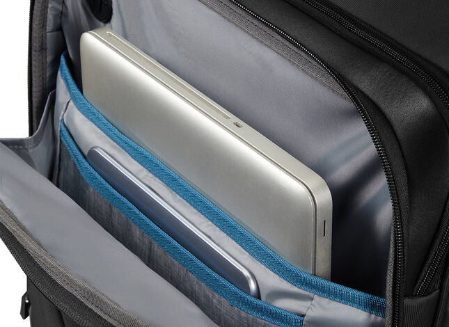 Samsonite Spectrolite 3.0 TRVL Trolley mit 4 Rollen erweiterbar 55cm + GRATIS HOTELGUTSCHEIN Deep Blue Samsonite Spectrolite 3.0 TRVL Trolley mit 4 Rollen erweiterbar 55cm + GRATIS HOTELGUTSCHEIN Deep Blue