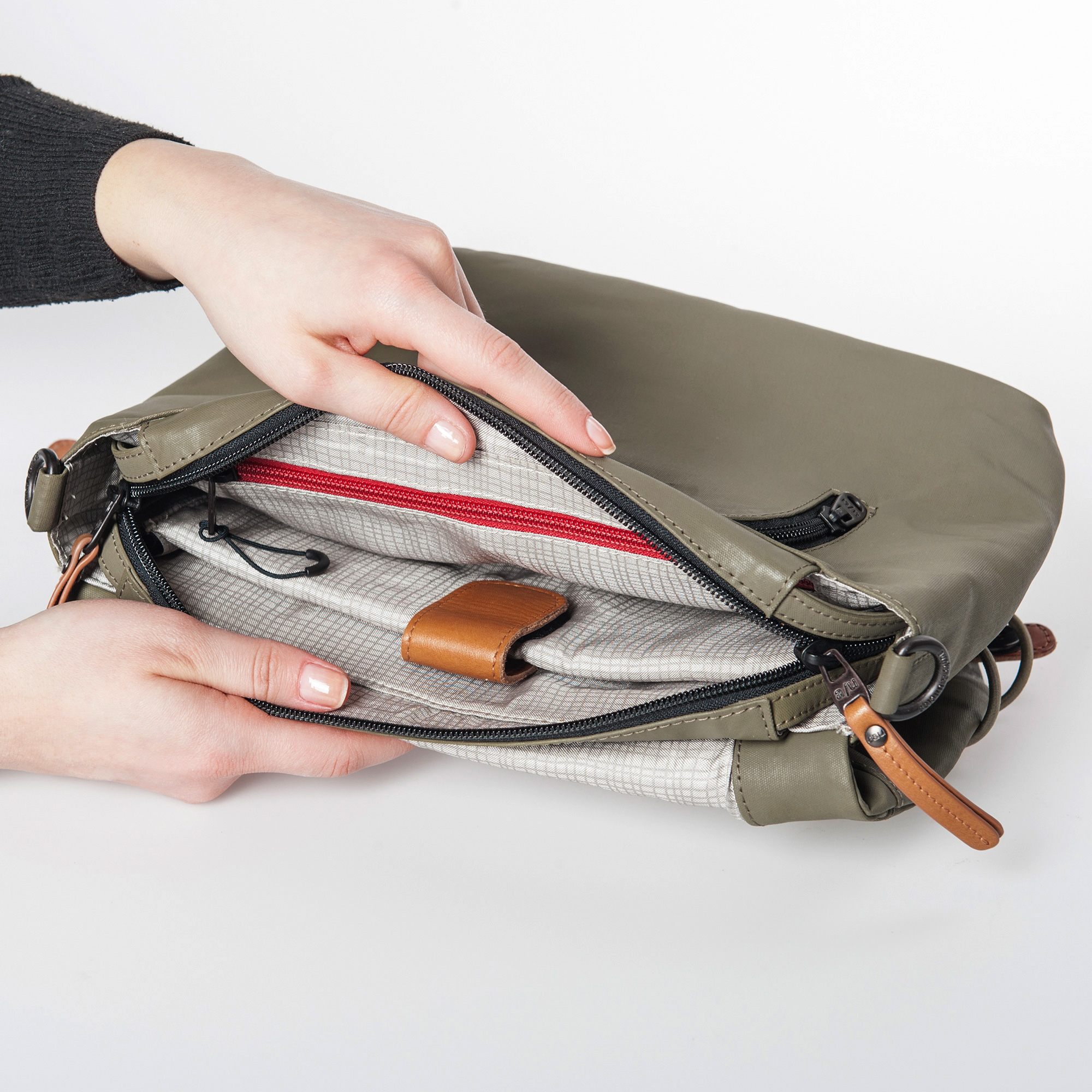 aunts & uncles Japan Sendai Umhängetasche fallen rock aunts & uncles Japan Sendai Umhängetasche fallen rock