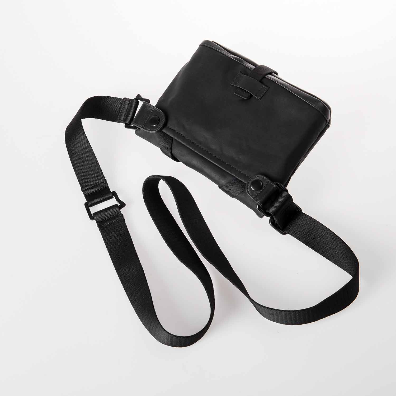 aunts & uncles Japan Tsu Multifunktional: Gürteltasche/Umhängetasche black aunts & uncles Japan Tsu Multifunktional: Gürteltasche/Umhängetasche black