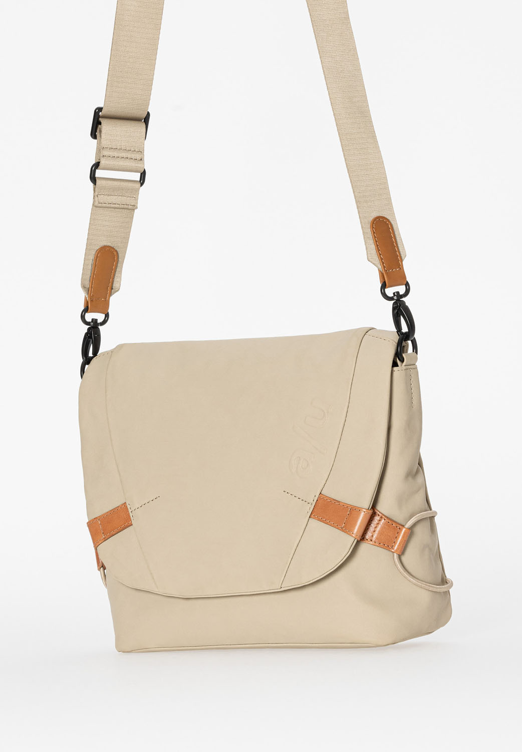 aunts & uncles Japan Sendai Umhängetasche nomad