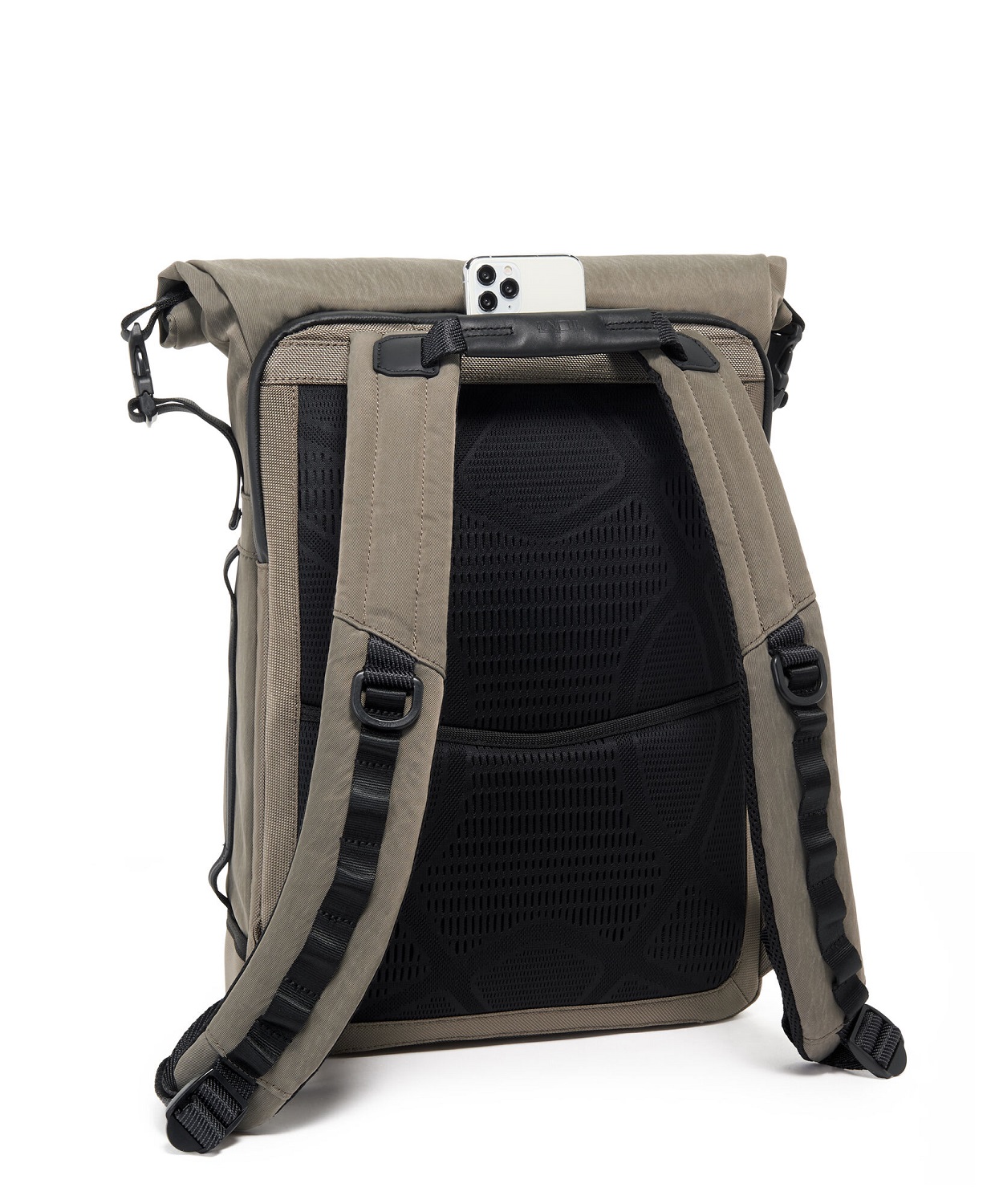 Tumi Alpha Bravo Ally Rucksack mit gerolltem Überschlag Sand Tumi Alpha Bravo Ally Rucksack mit gerolltem Überschlag Sand