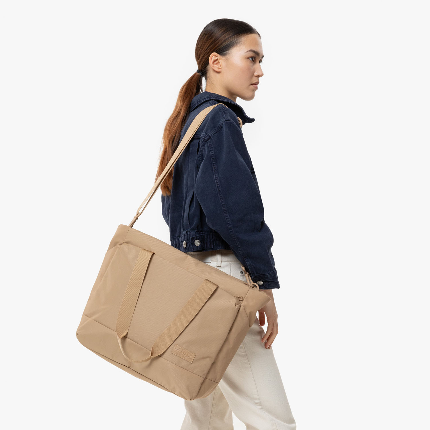 Eastpak CNNCT F SATCH Shoulderbag Dust