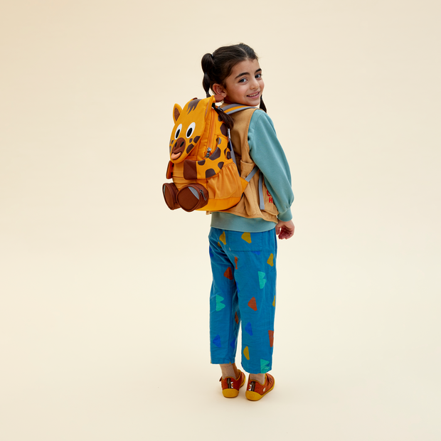 Affenzahn Großer Freund Giraffe -Kindergartenrucksack orange