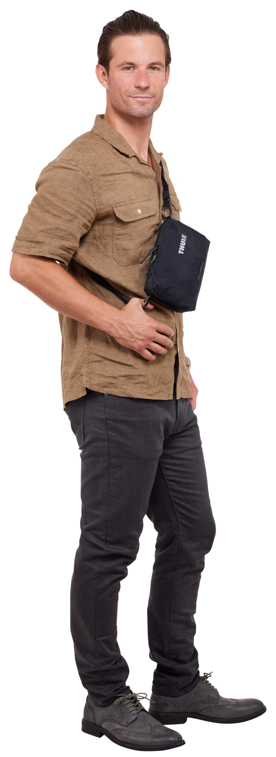 THULE Paramount Umhängetasche 2 L Black