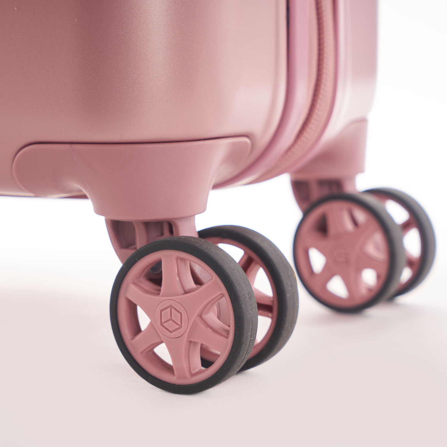 Hedgren Edge Carve XS Cabin Trolley, 4 Rollen, 55cm Blush Hedgren Edge Carve XS Cabin Trolley, 4 Rollen, 55cm Blush