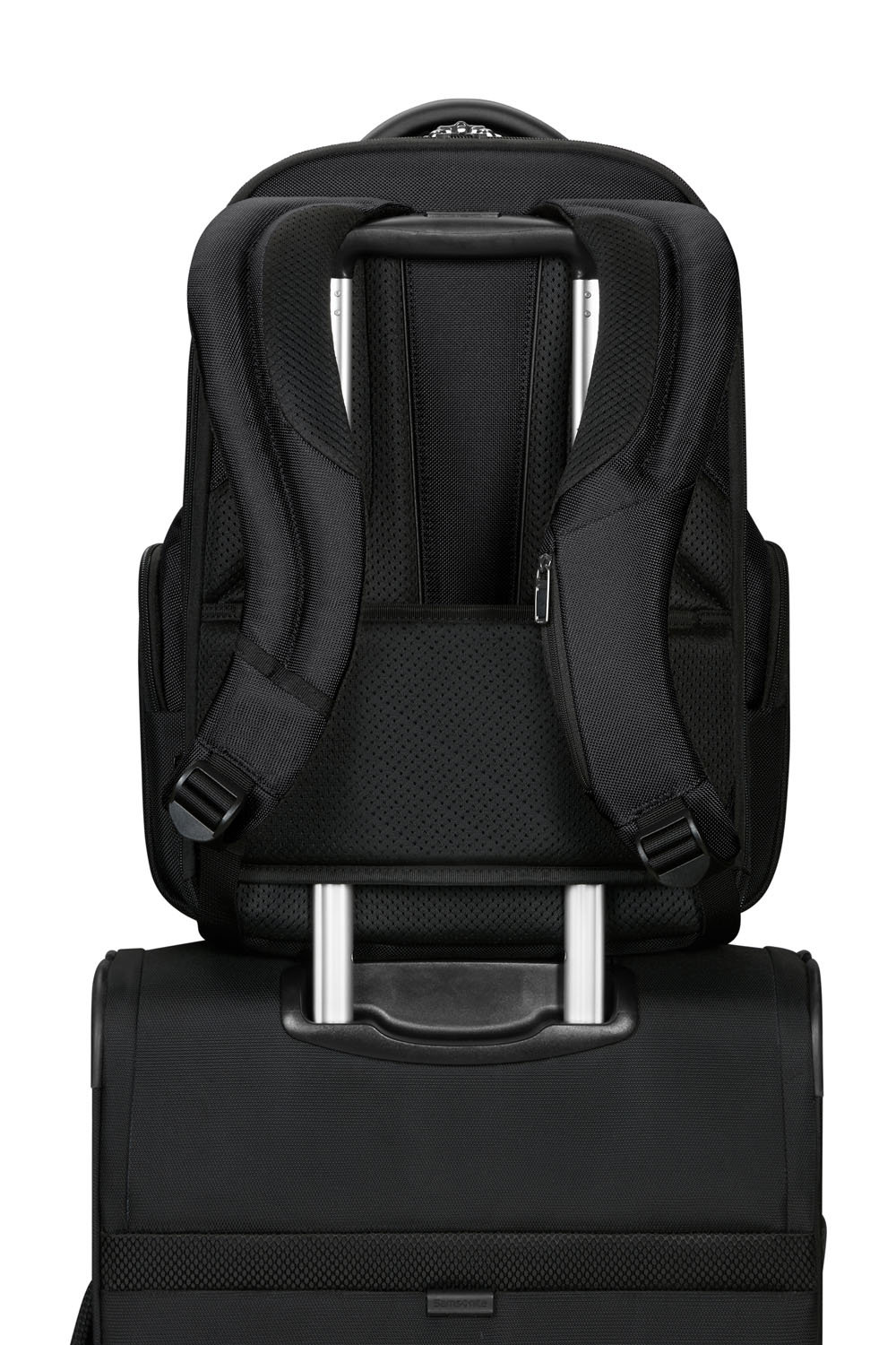 Samsonite Pro-DLX 6 Rucksack expandable 15.6" + GRATIS HOTELGUTSCHEIN Schwarz Samsonite Pro-DLX 6 Rucksack expandable 15.6" + GRATIS HOTELGUTSCHEIN Schwarz