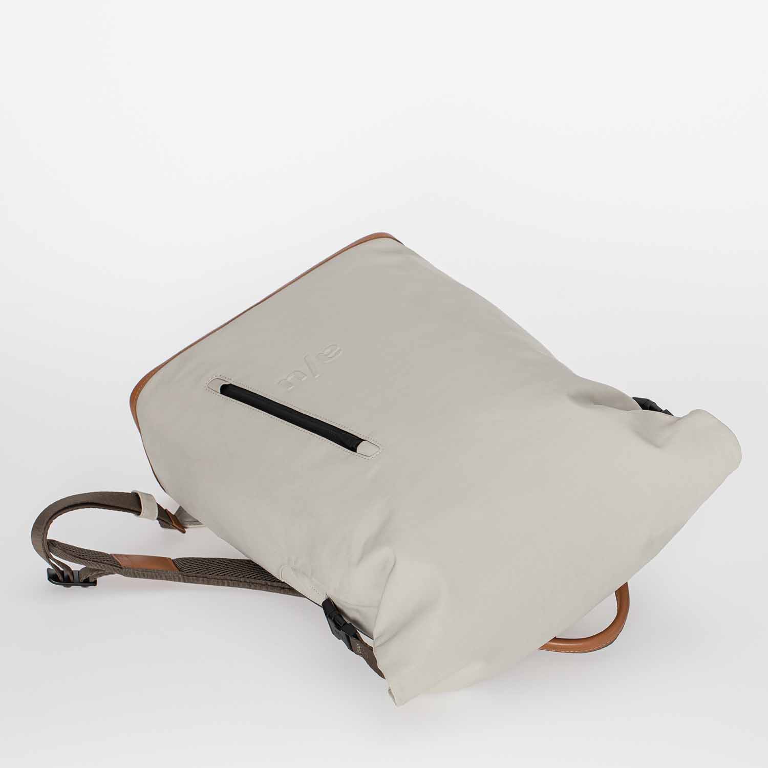 aunts & uncles Japan Fukui Rolltop Rucksack mit 15" Notebookfach dust aunts & uncles Japan Fukui Rolltop Rucksack mit 15" Notebookfach dust