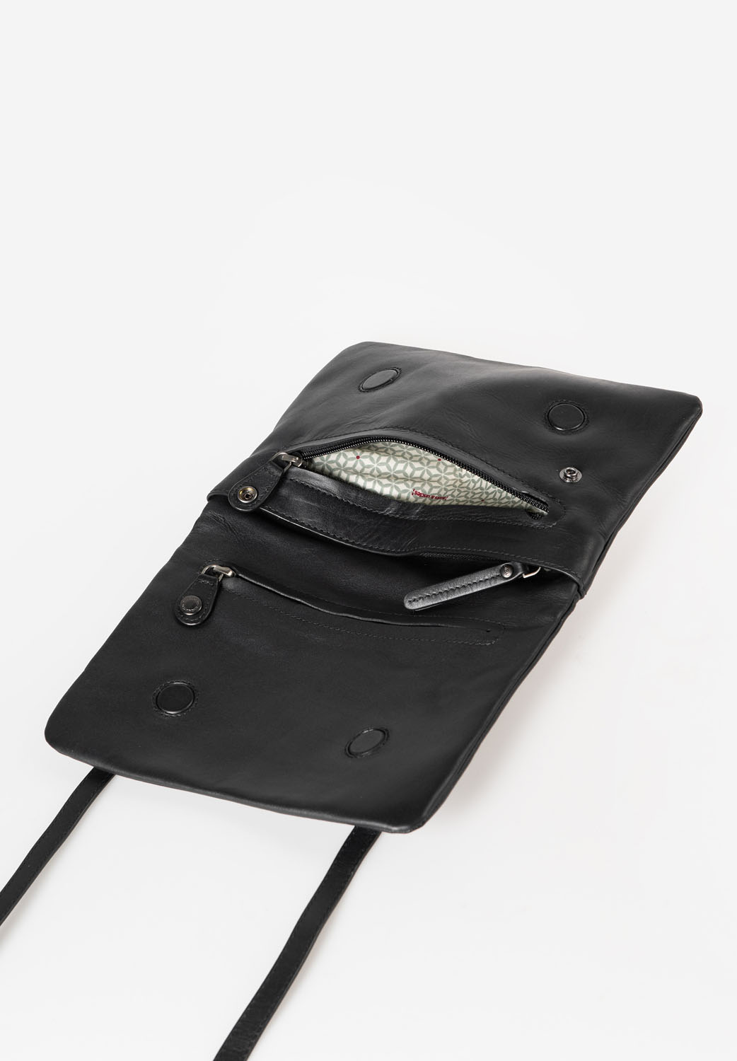 aunts & uncles Jamie's Orchard Nashi Handtasche jet black