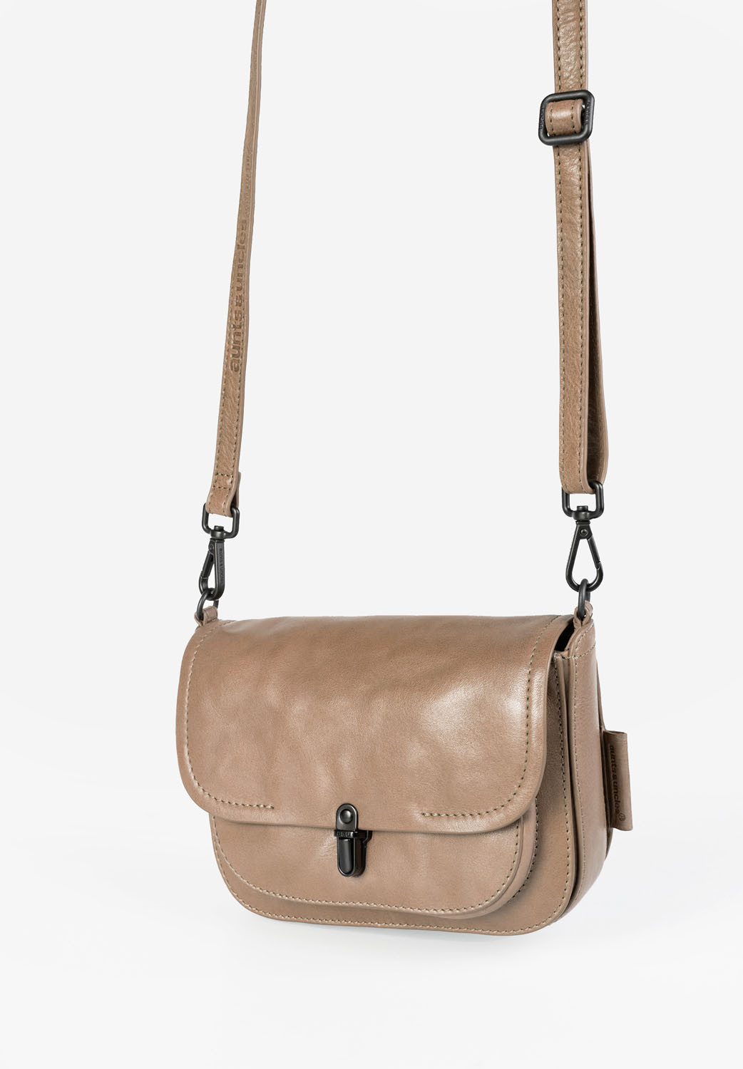aunts & uncles Grandma's Luxury Club Mrs. Waffle Handtasche timeless taupe