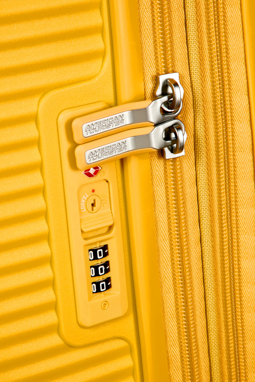 American Tourister Soundbox Trolley S 4R 55cm, erweiterbar Golden Yellow American Tourister Soundbox Trolley S 4R 55cm, erweiterbar Golden Yellow