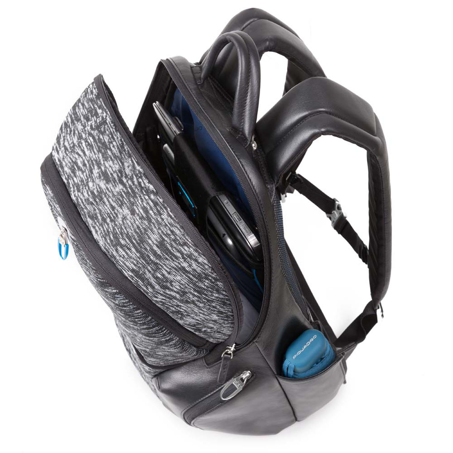 Piquadro Coleos Laptoprucksack mit Tablet-Fach und USB-Anschluss Schwarz Piquadro Coleos Laptoprucksack mit Tablet-Fach und USB-Anschluss Schwarz